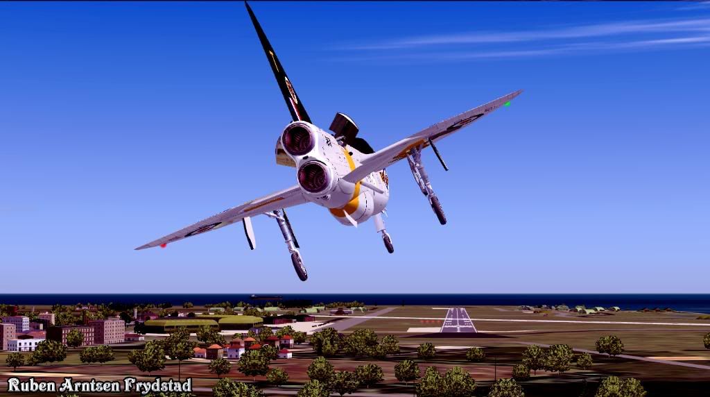 fs92008-05-1116-52-52-82.jpg