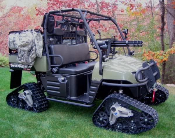Golf_Cart_With_Mounted_Guns_Mini_Gun.jpg