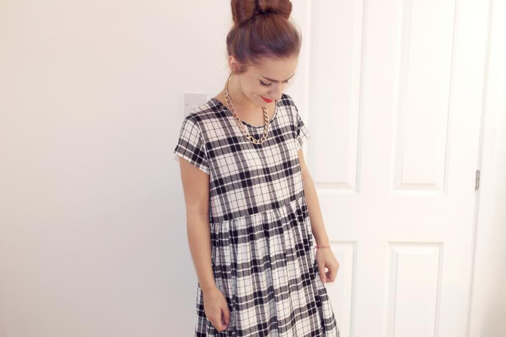  photo asos-monochrome-check-smock-dress-1jpg.jpg