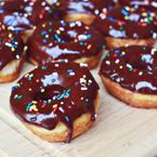 biscuit donuts with chocolate glaze recipe