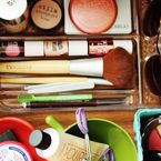 Make Up Organization