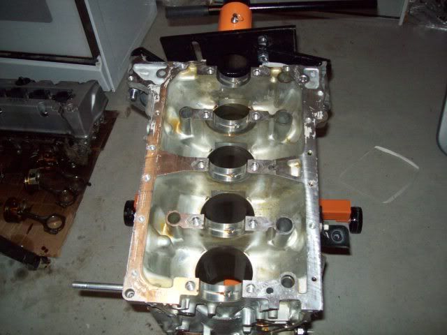 http://i183.photobucket.com/albums/x194/dkid15/engine003.jpg