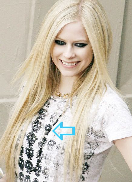 Avril_Lavigne_girlfriend_remix_web.jpg avril lavigne image by vanessa_0921
