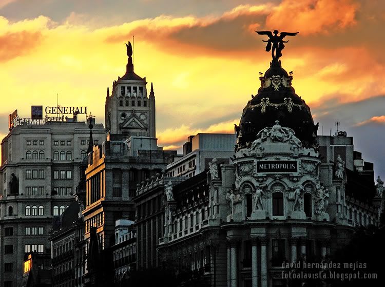 Metrópolis Atardecer en la metrópolis madrileña. Primera HDR forzada que realizo