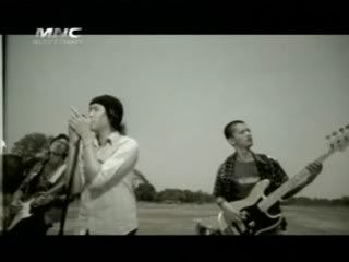 10 ViDEO CLiP #9 (5 MiRROR) 10 ViDEO CLiP #9 (5 MiRROR)