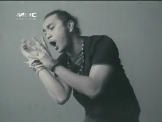 10 ViDEO CLiP #7 (8 MiRROR) 10 ViDEO CLiP #7 (8 MiRROR)