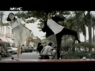 10 ViDEO CLiP #7 (8 MiRROR) 10 ViDEO CLiP #7 (8 MiRROR)
