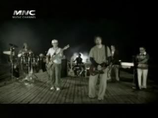 10 ViDEO CLiP #10 (5 MiRROR) 10 ViDEO CLiP #10 (5 MiRROR)