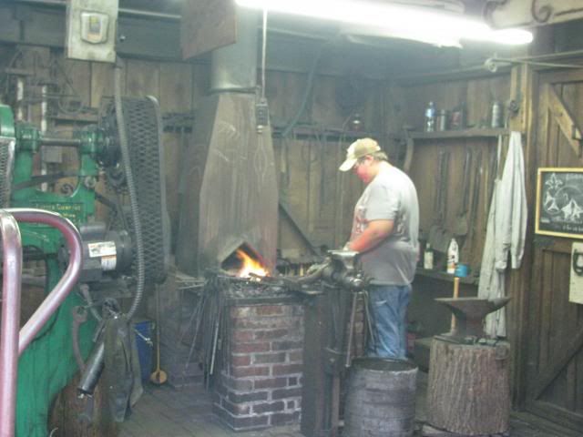 Choo Choo Forge Chattanooga Tn The Iron Forge Fire