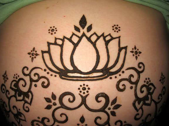 henna tattoo dark brown
