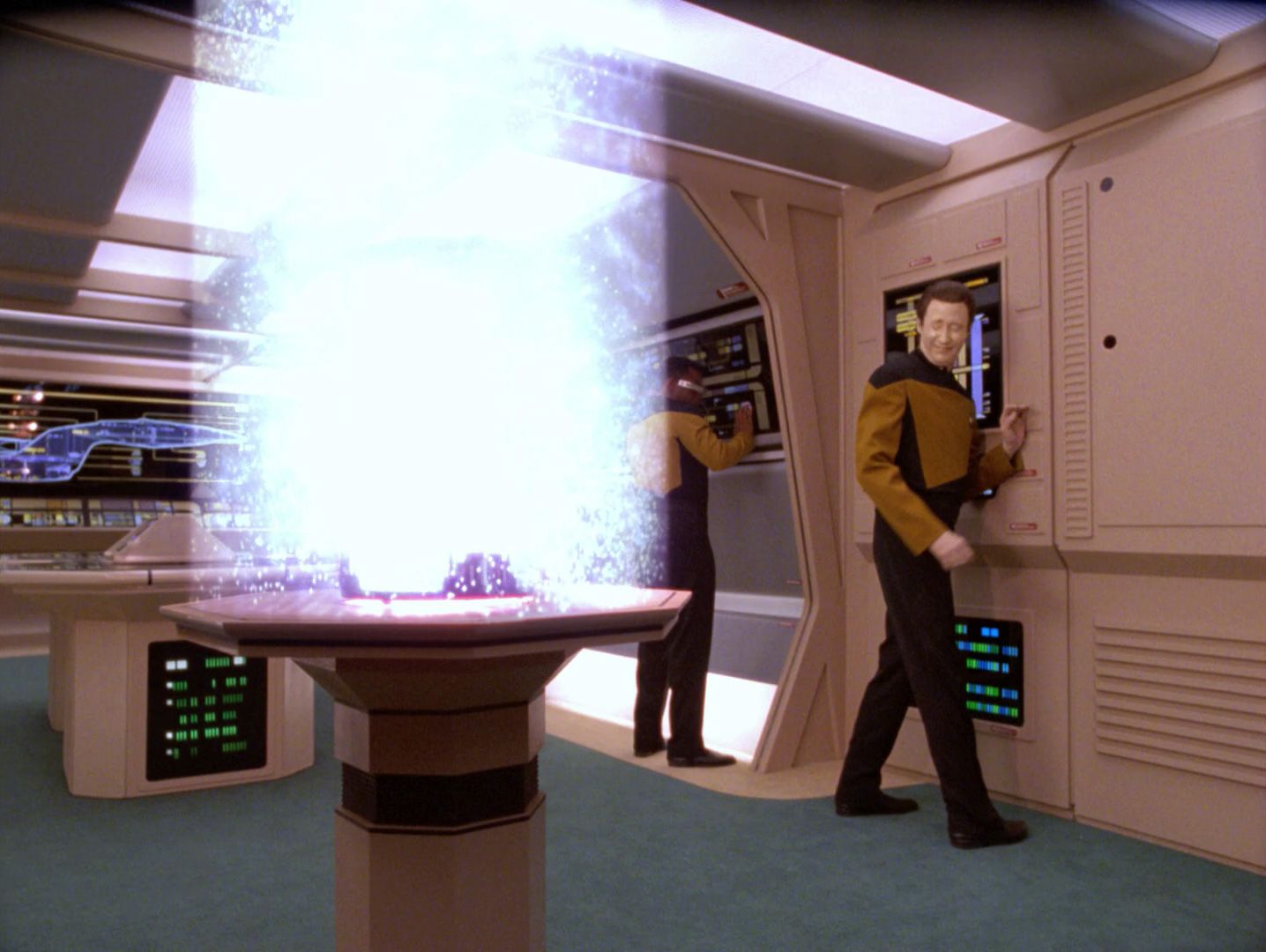 TNGCaption410d.jpg