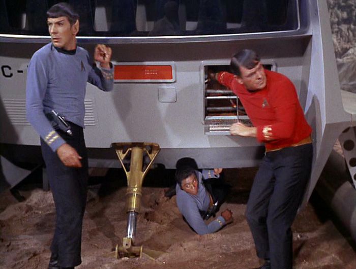 TOS21b.jpg