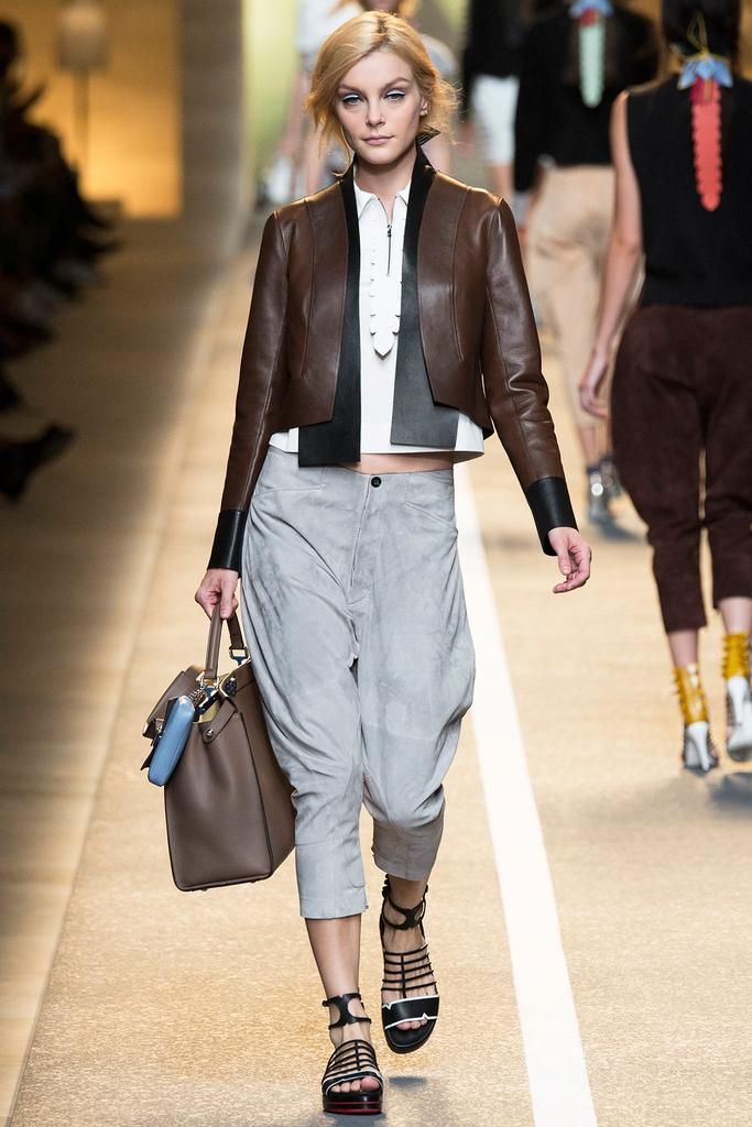Jessica Stam Fendi Spring 2015 Milan Fashion Week photo Fendi-Spring-2015-Milan-Fashion-Week-jessica-stam.jpg