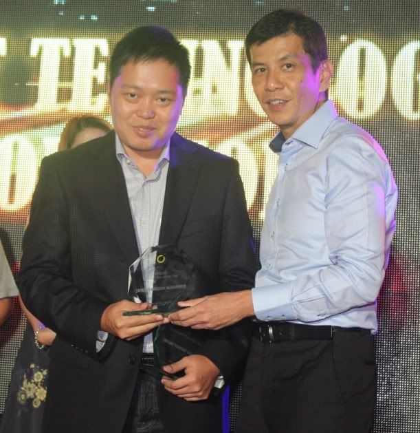 Edwin Boon of Shellsoft and Darric Hor